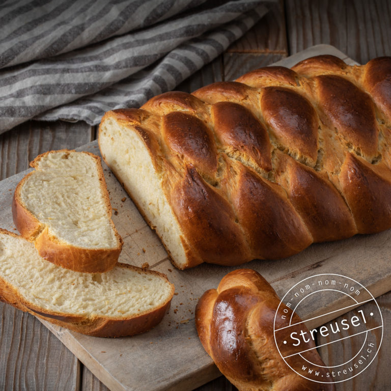 Butterzopf / Sonntagszopf – Rezept von Streusel