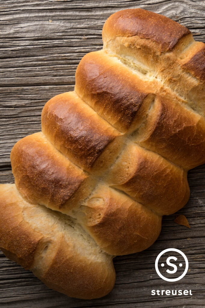 Rezept für selbst gemachtes Tessinerbrot.