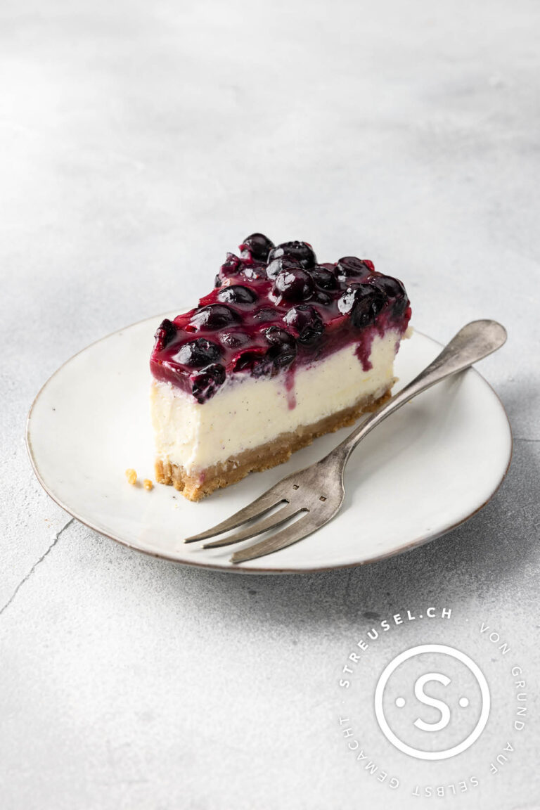 Blaubeer-Cheesecake – Rezept von Streusel