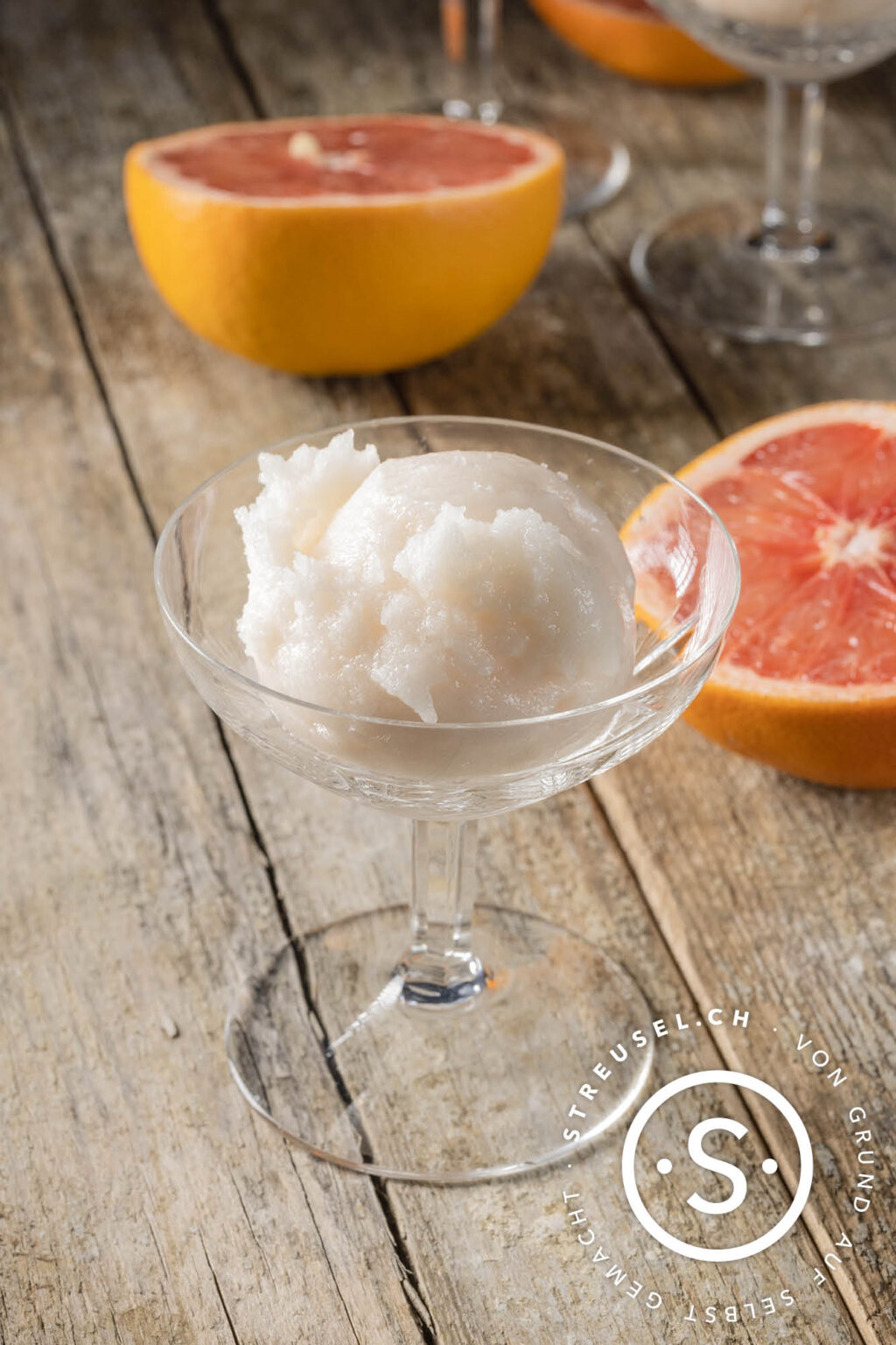 Grapefruit-Prosecco-Sorbet – Rezept von Streusel Grapefruit-Prosecco-Sorbet – Rezept von Streusel