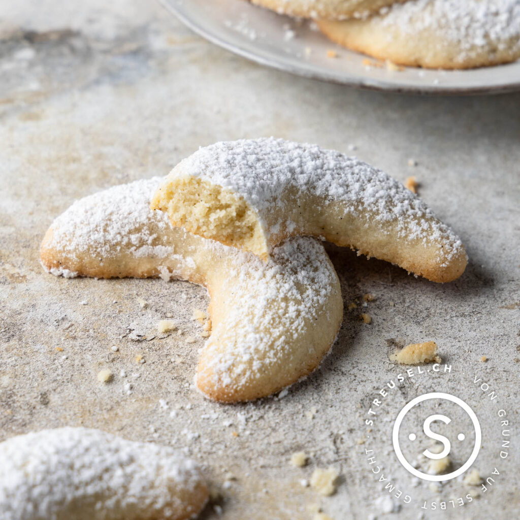 Rezept für selbst gemachte Vanillekipferl glutenfrei.