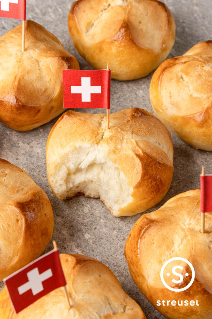 Rezept für selbst gemachte 1-August-Weggen mit Übernachtgare.